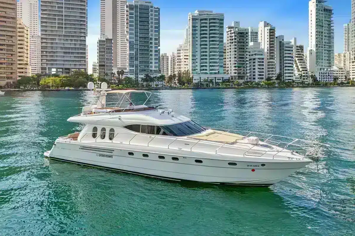 alquiler de yate de lujo en Cartagena Il Perseverante 70 FT